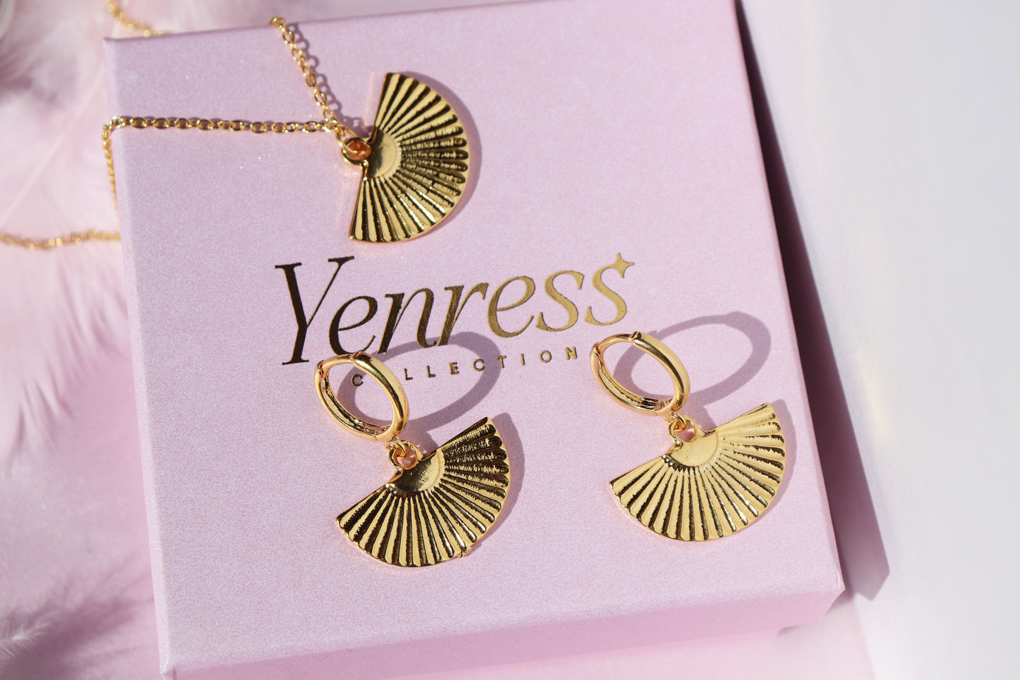 War Fan Necklace and Earrings Set | Avatar Kyoshi Jewelry