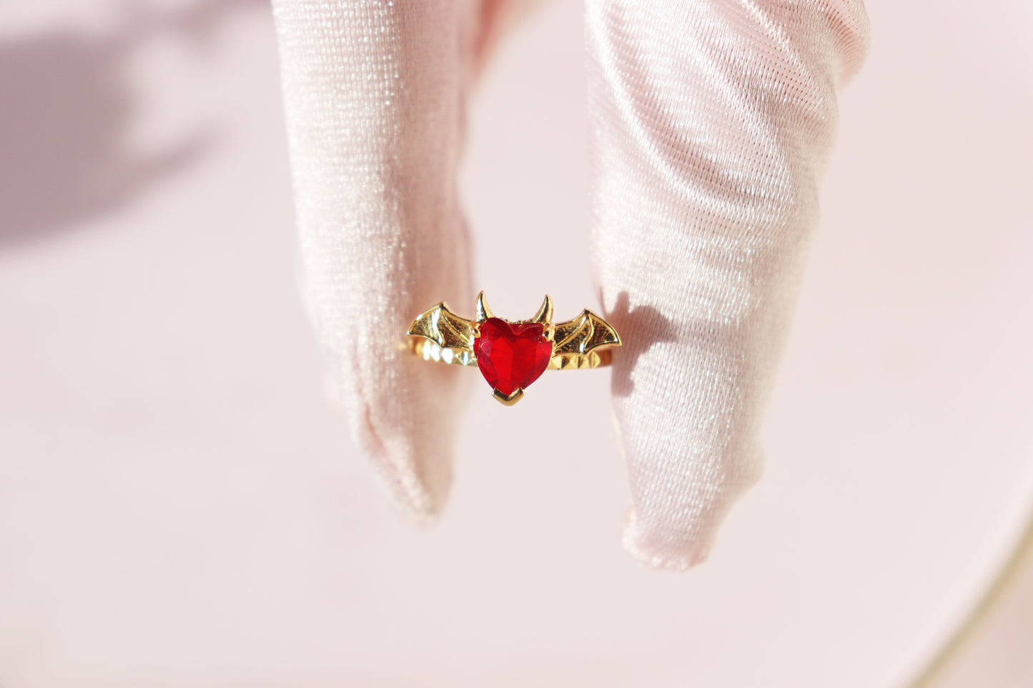 Vampire's Heart Necklace & Ring Set