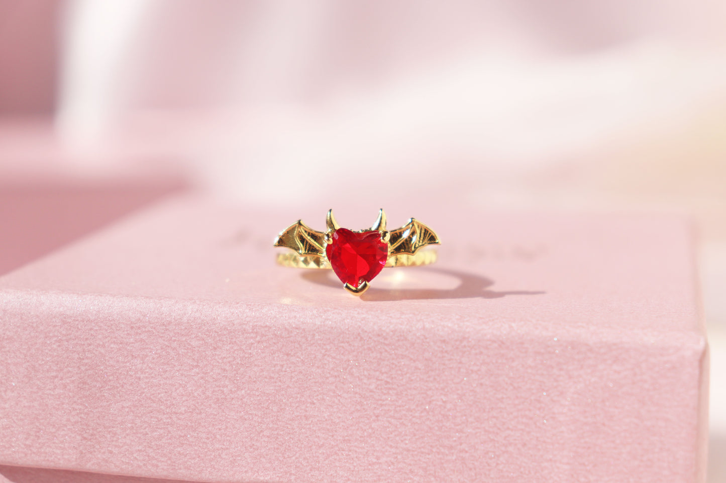 Vampire's Heart Necklace & Ring Set