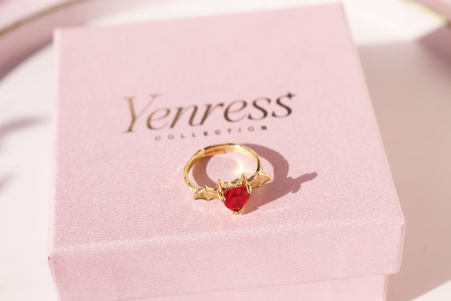 Vampire's Heart Necklace & Ring Set