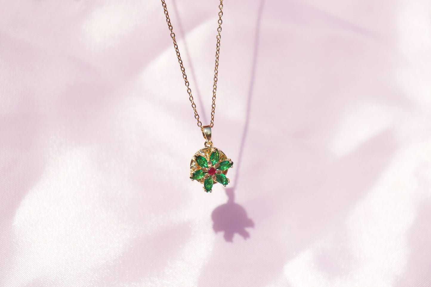 Anastasia Spinning Necklace Mini