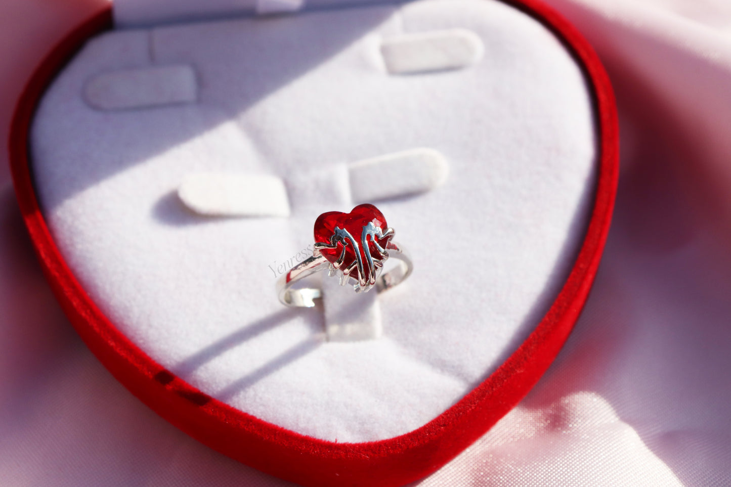Eraklyon Ring