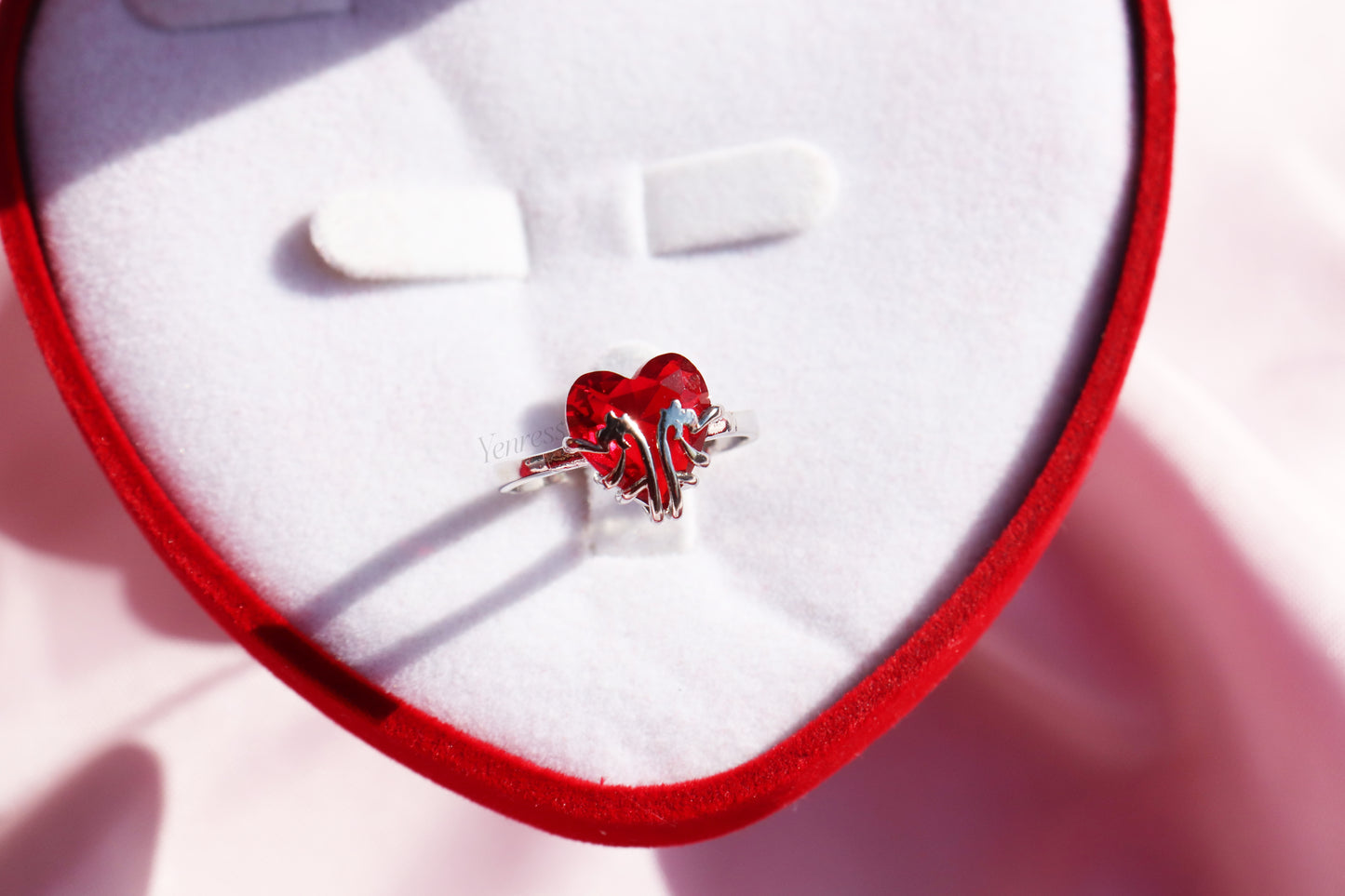 Eraklyon Ring