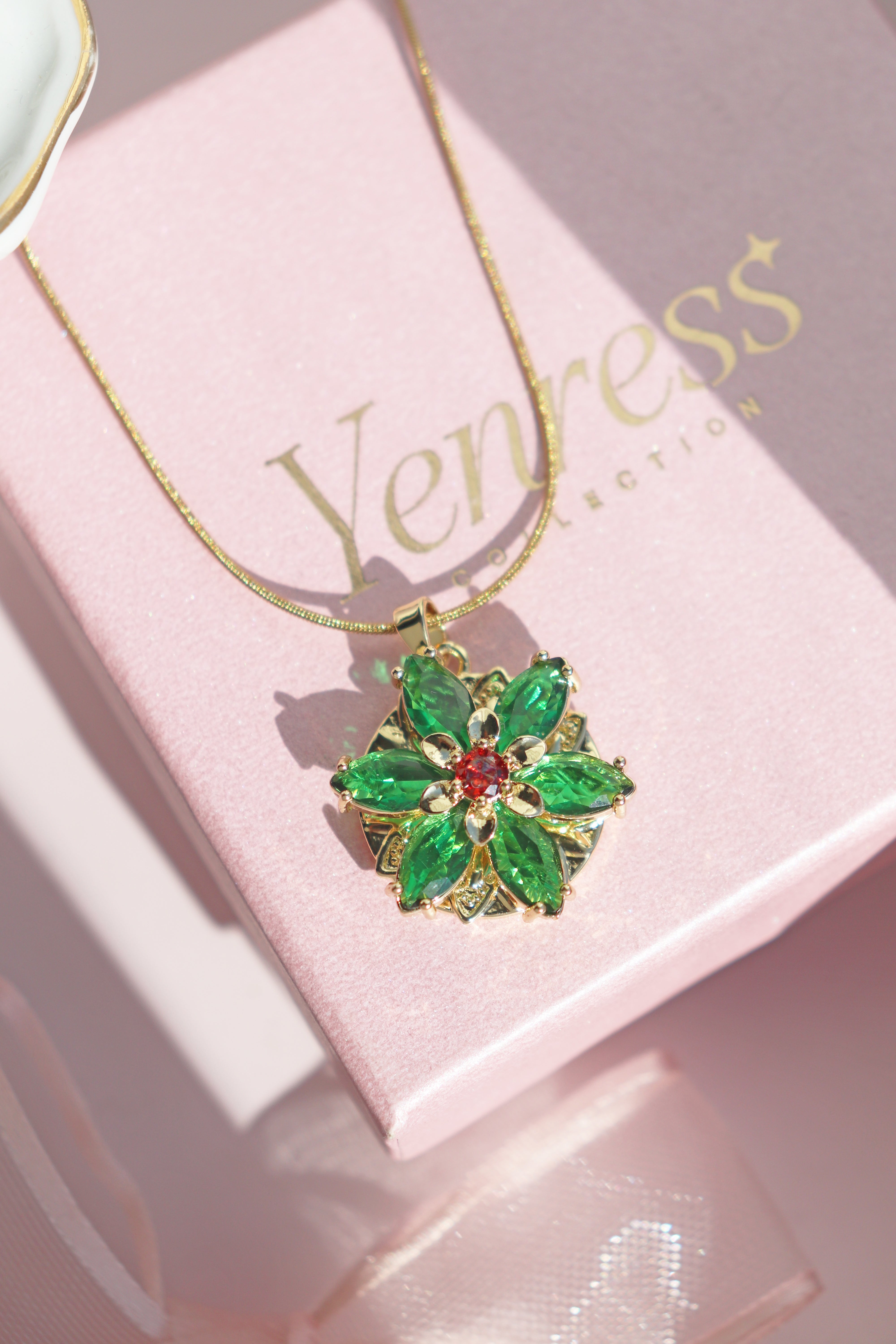 Anastasia Spinning Necklace – Yenress Collection®