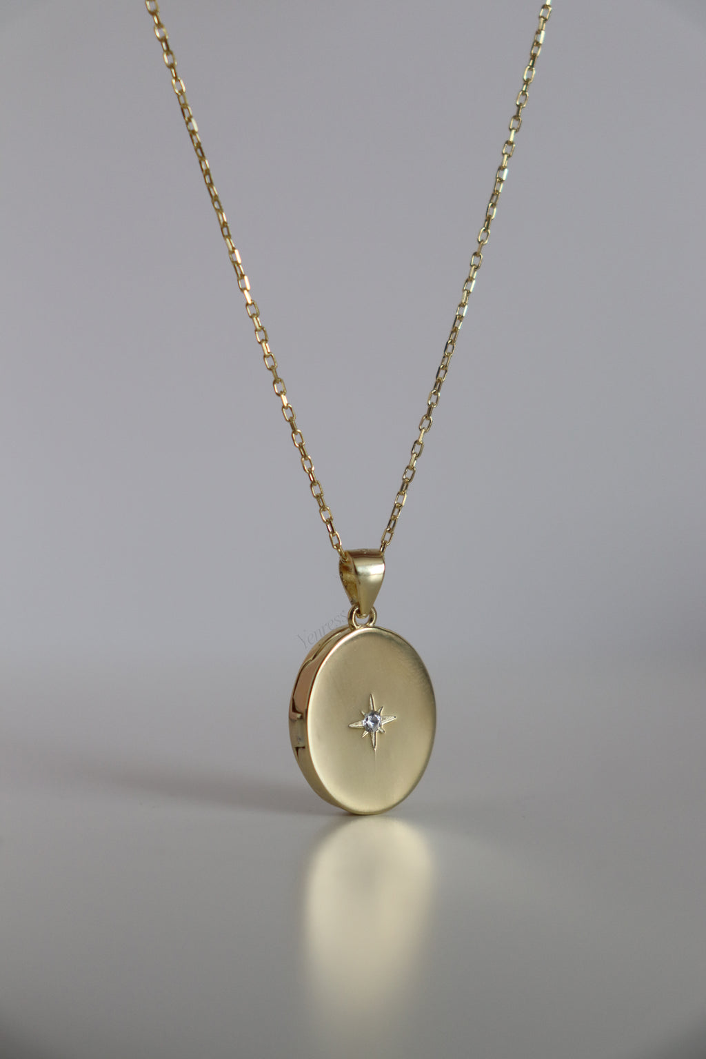Starlight Oval Locket 925 Sterling Silver Necklace