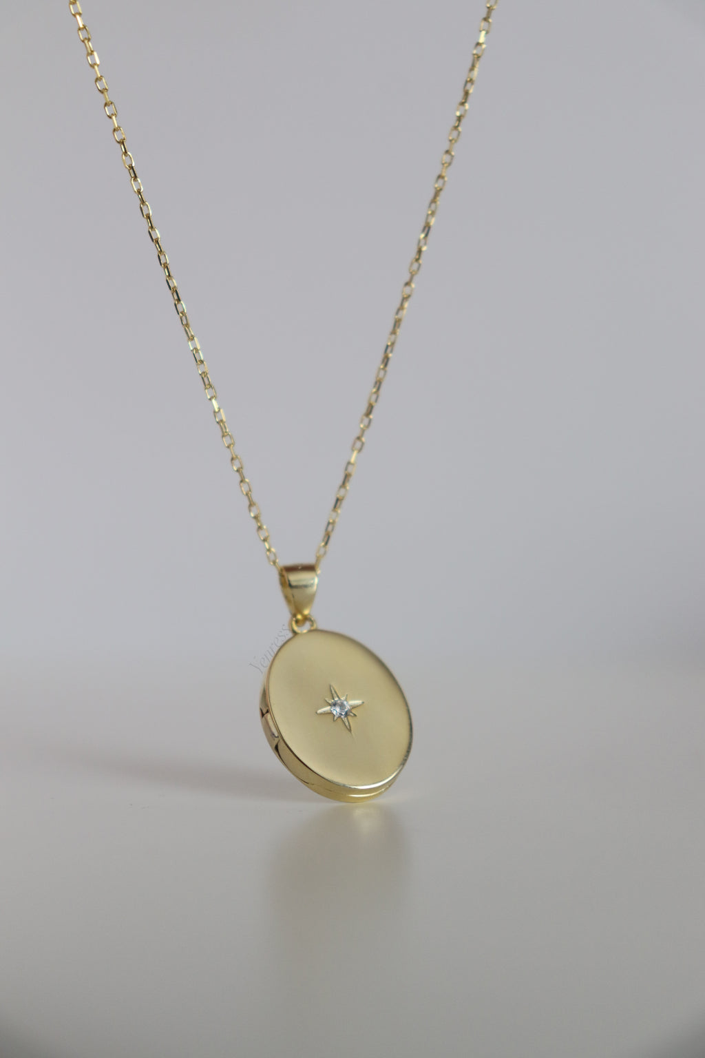 Starlight Oval Locket 925 Sterling Silver Necklace