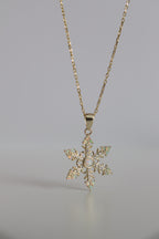 Snow Flake 925 Sterling Silver Necklace