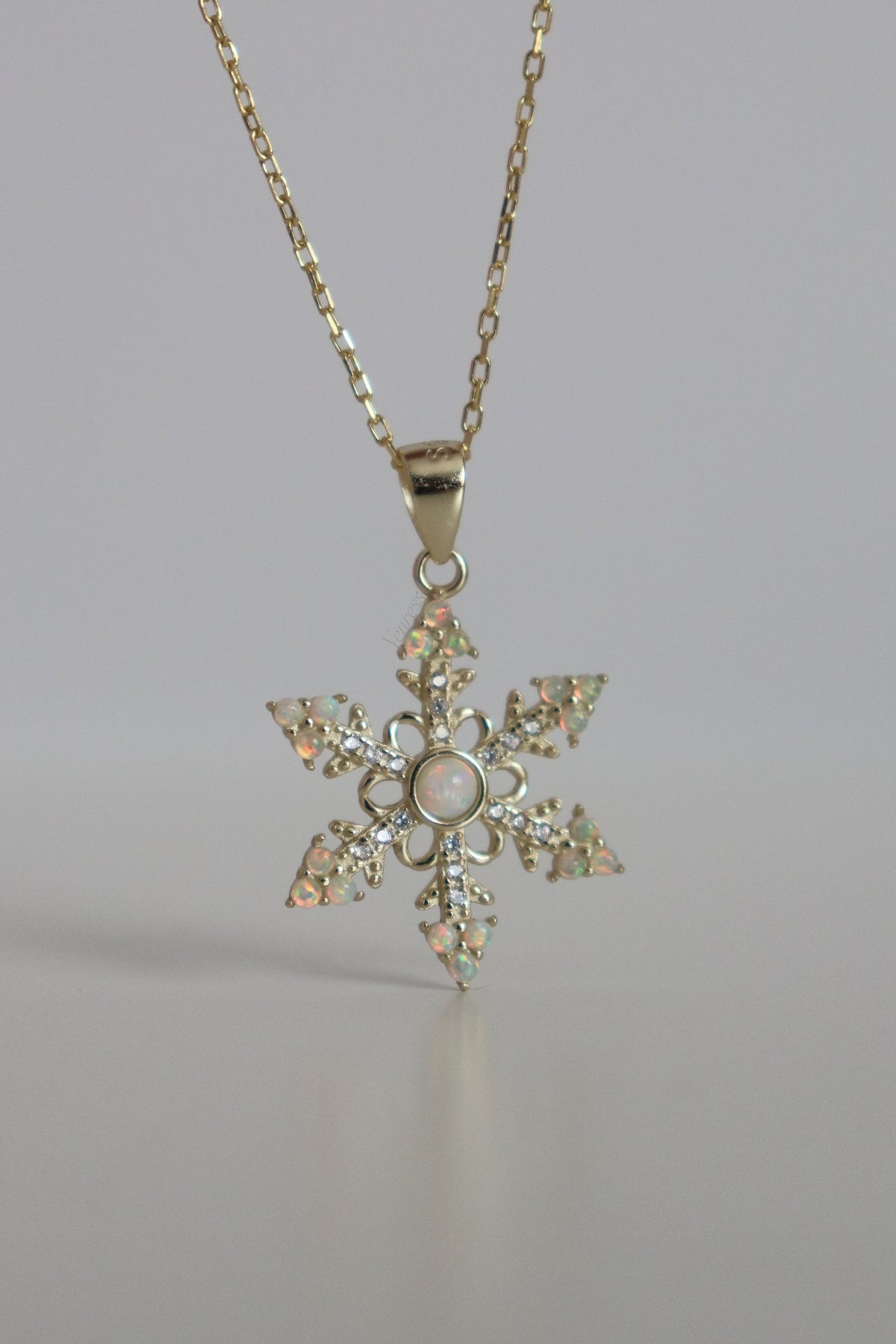 Snow Flake 925 Sterling Silver Necklace