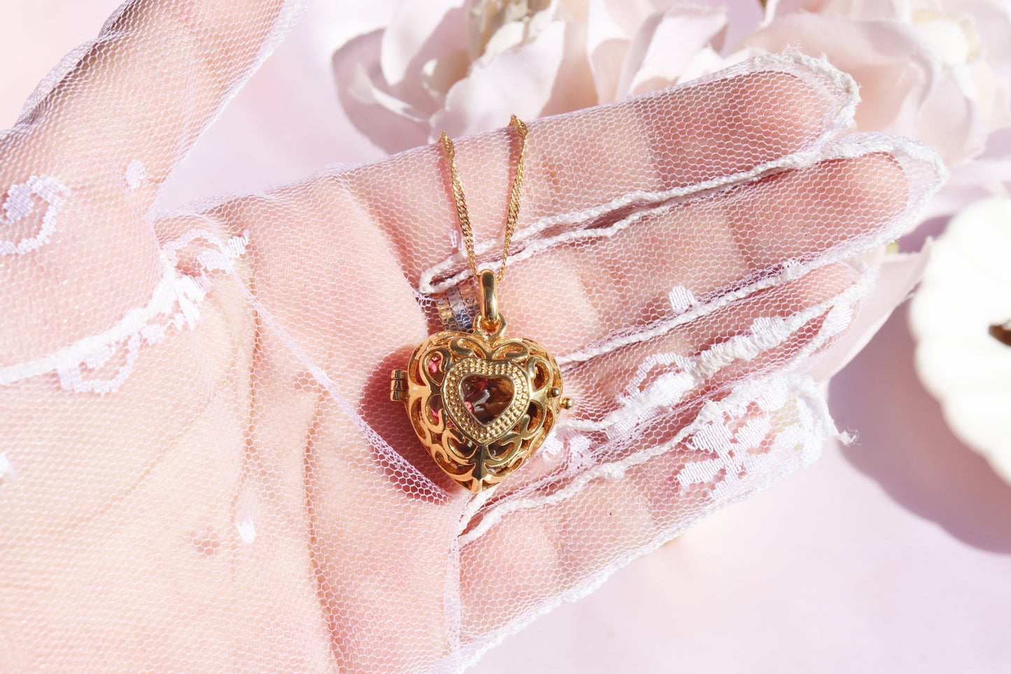 Flower Cage Necklace