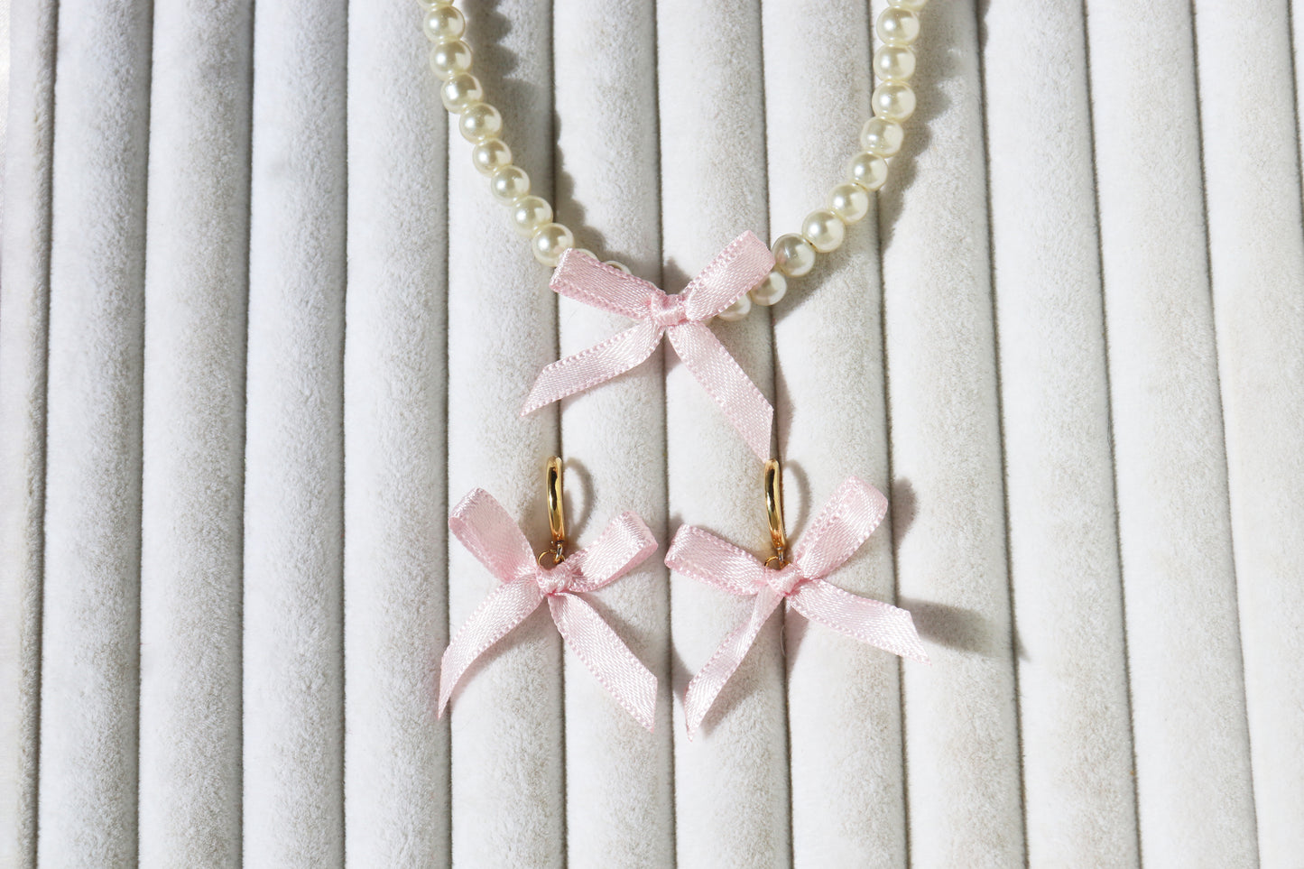 Pink Ribbon Set