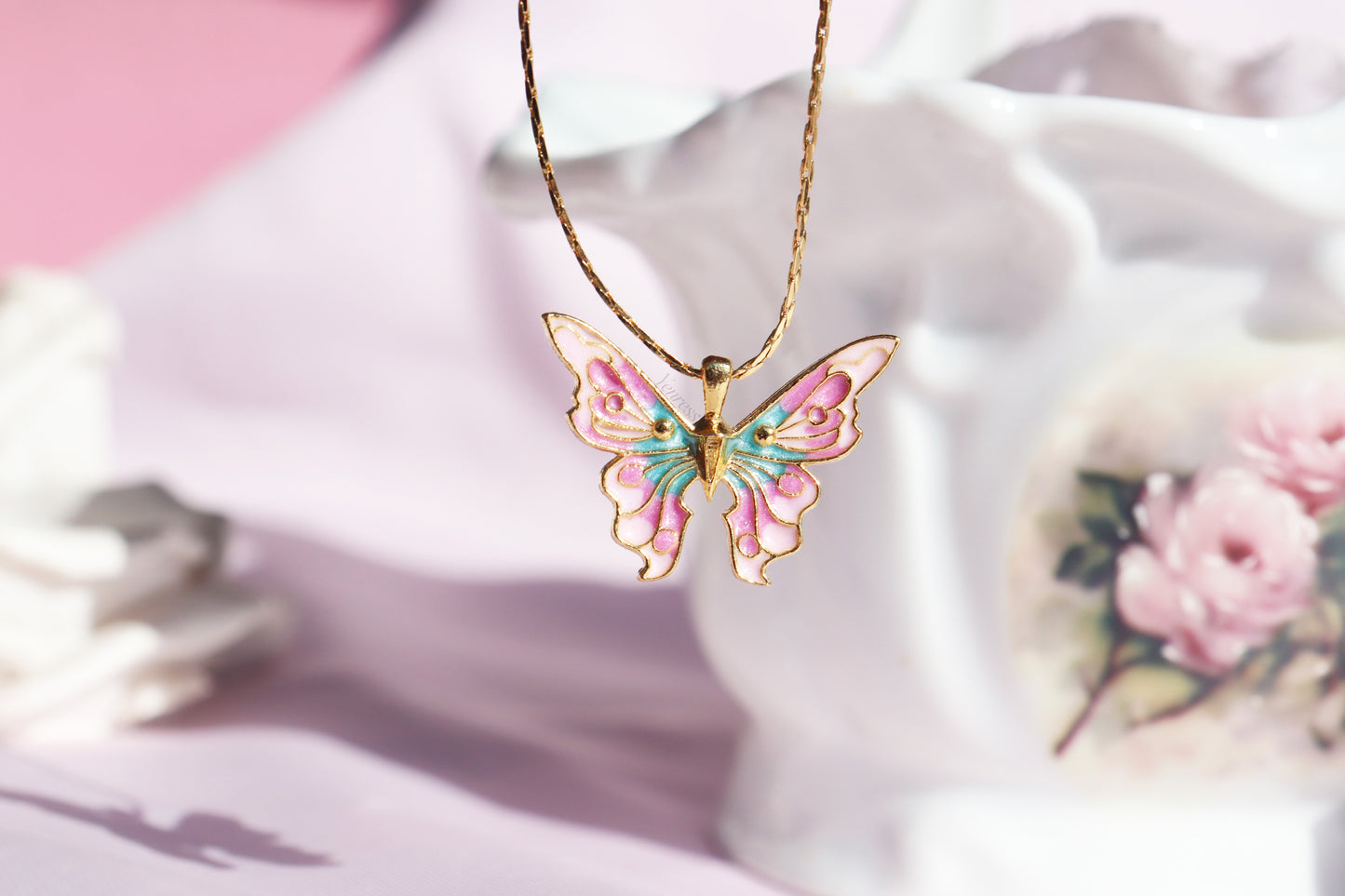 Elina Fairy Necklace