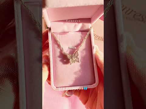 Magnetic Butterfly Necklaces (2 Pieces)