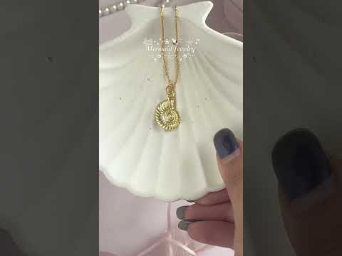 Ursula Shell Necklace